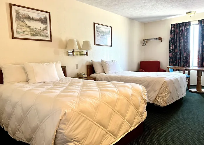 Baxter Inn 4 Less
