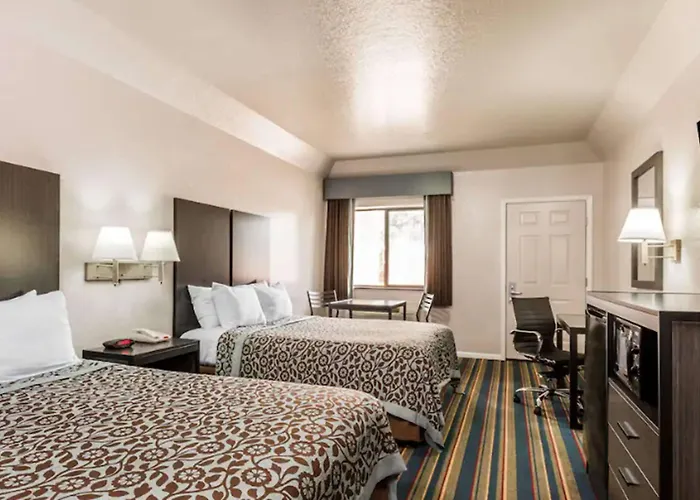 Royal Relax Inn