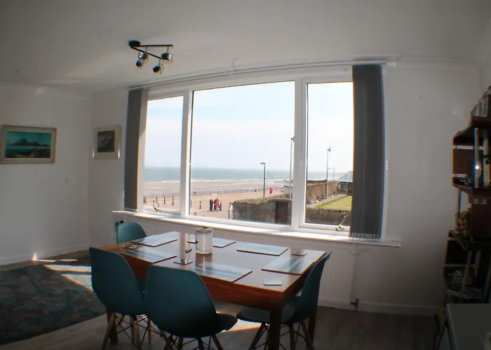 Eastwatch Guesthouse
