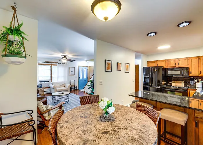 Walk To Owasco Lake: Auburn Home W/ Hot Tub