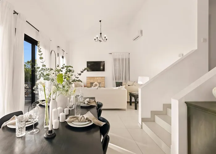 Orion I - Holiday Home