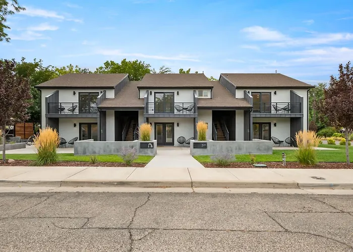 Near Downtown Stylish 2Br With Amazing Patio - 4