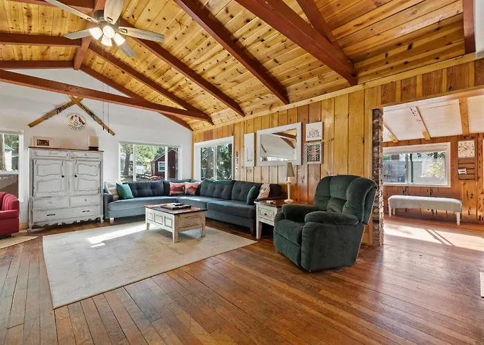 Twain Harte Cabin In Town & Lake Access