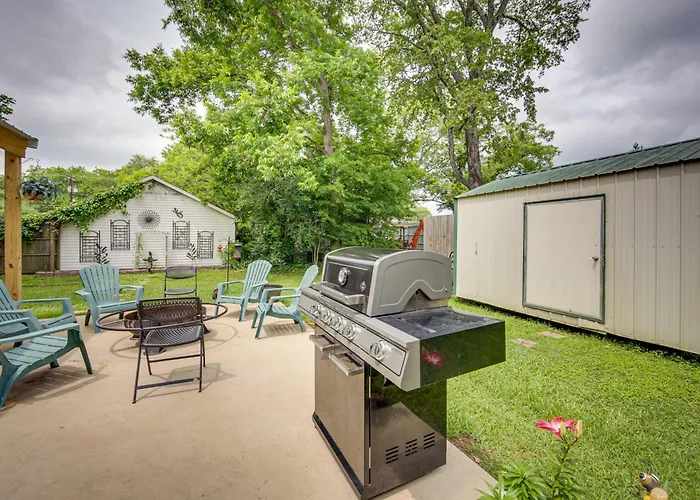 Jefferson Vacation Rental With Golf Cart!