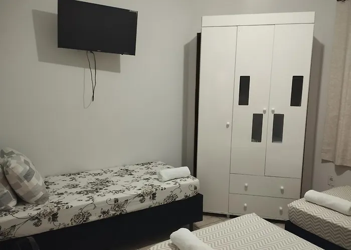 Quarto Due na Sakura House