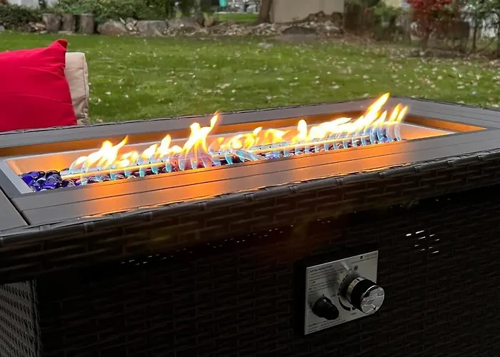 Fire Pit ~ Game Room ~ Near Nyc ~ Modern Luxury