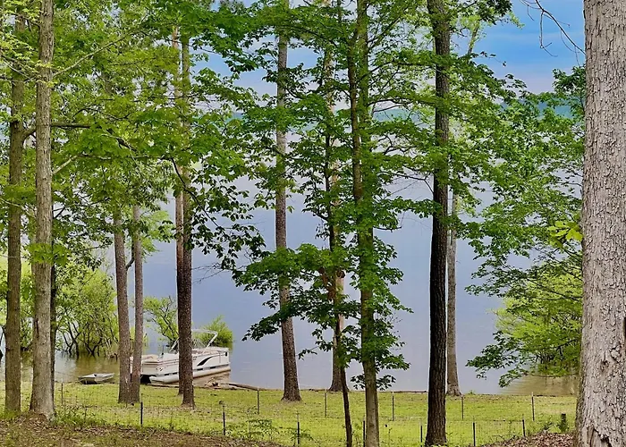 Sleeps Six - Rent Entire Waterfront Cabin #1
