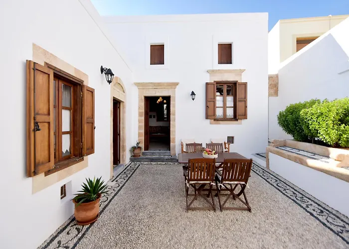 Villa Annoula - Traditional Lindian House