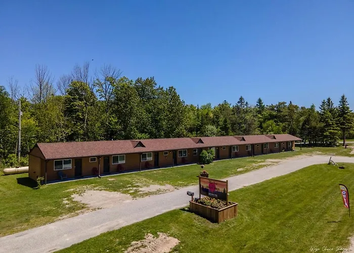 The Inn At Shady Pines