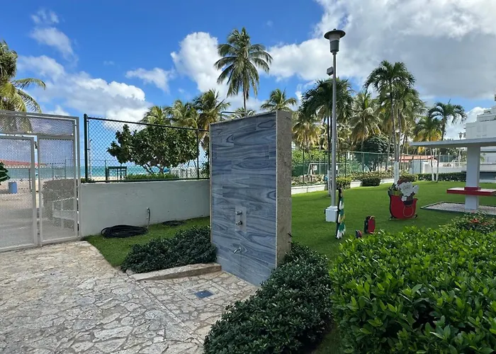 Beach Front 2 Bedroom & Bath In Isla Verde