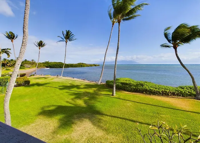 Oceanfront True 2 Bedroom Wlanai On Molokai