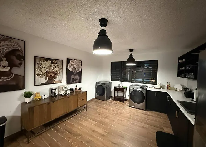 Dorado 6Br Family Group Retreat