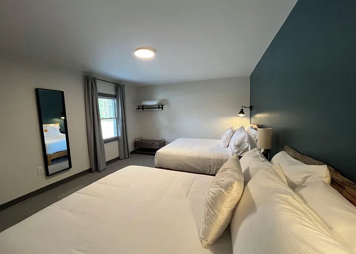 East Rock Inn