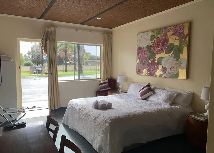 Temora Motel - Under New Management