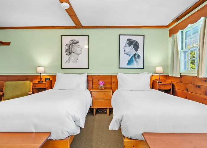 Mid-Town Motel