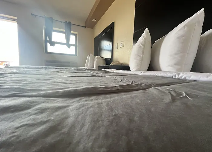 Circle Motor Lodge