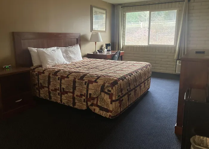 Travelodge By Wyndham Canyonville