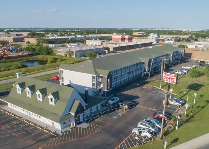 The Crossroads Hotel And Suites Irving