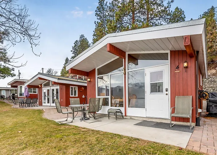 Cozy Cottage By The Lakeshore #4