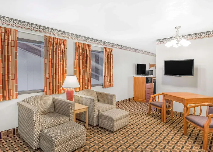 Super 8 By Wyndham Grants Pass