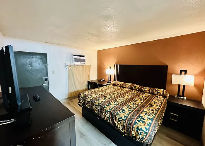 Economy Inn