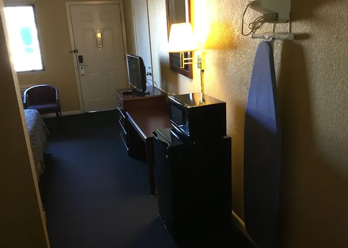 Travel Inn North Little Rock