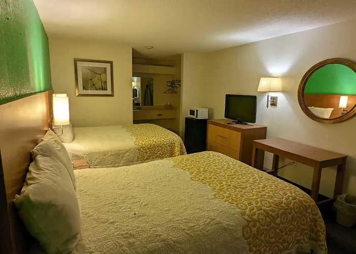 Budget Host Inn