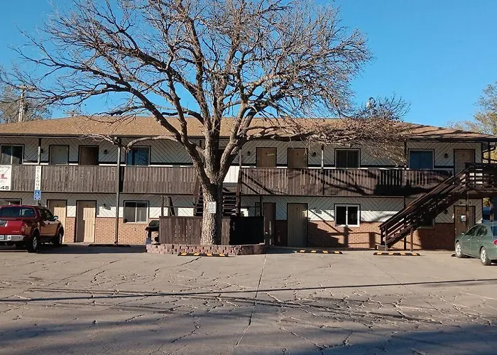 Furnas County Lodging