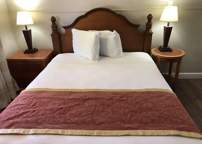 Ocala Cove Motel