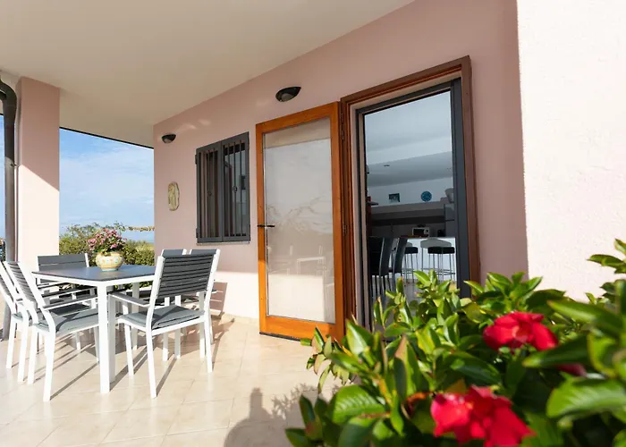 Casa Indipendente Con Vista Mare