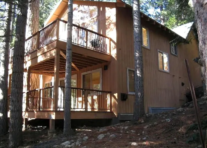 Exceptional Riverside Cabin Rental In The Trees Near Pinecrest Lake, California