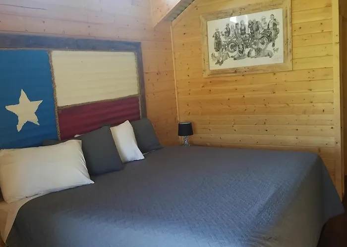 Group 01) Cabin #1