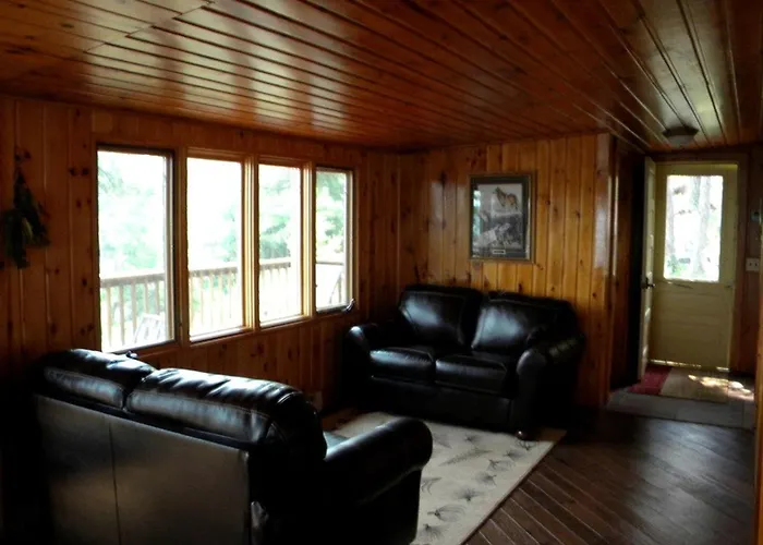 Waterfront Cabin Rental With Deck And Incredible Views On Crane Lake, Minnesota