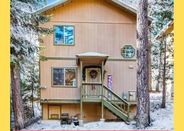 Charming Cabin For Winter And Water Sports Fans Near Big Bear Lake, California
