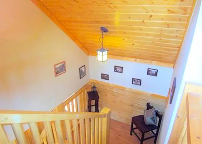 Spacious Cabin Rental With A Hot Tub For A Weekend Getaway Near Denver, Colorado