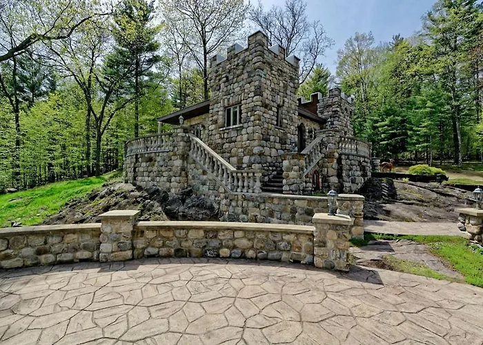 The Castle Cottage