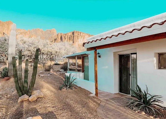 Luxury Vacation Rental In The Valley Of The Sun Ideal For Weekend Trips From Phoenix.