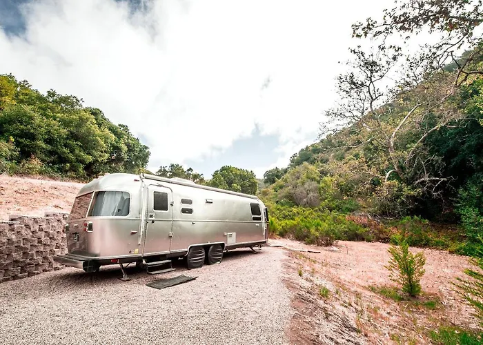 Pristine Airstream Nestled On A Beautiful Ranch In Southern California