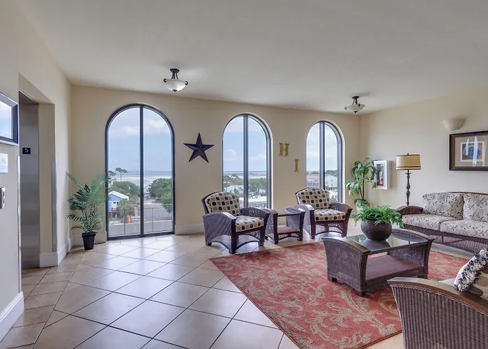 Beachfront Dauphin Island Condo W/ 2 Pools & Sauna