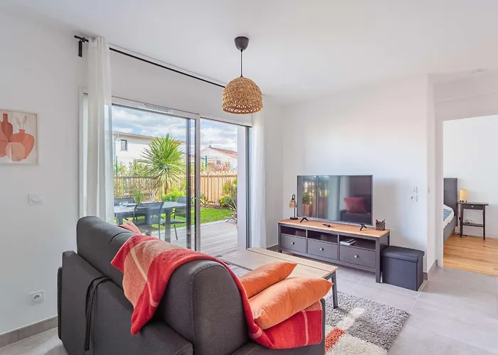Bel Appartement Avec Jardin Proche Des Plages Et Du Golf