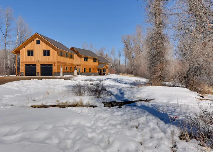 Riverfront Home W/ Bbq: 2 Mi To Downtown Gunnison!