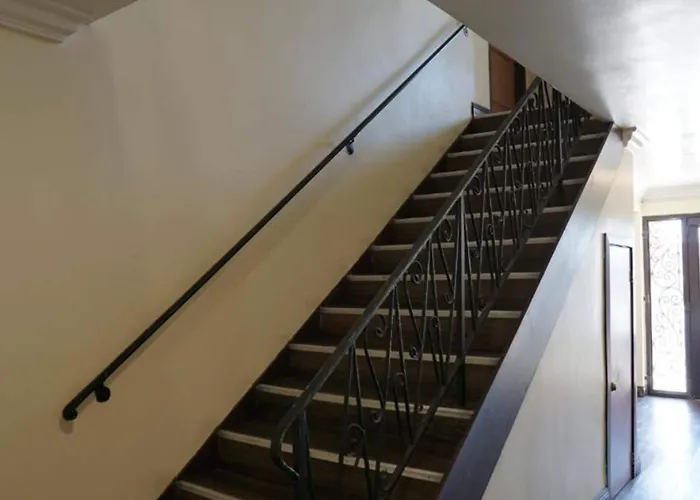 Holly Crest Hotel - Los Angeles, Lax Airport