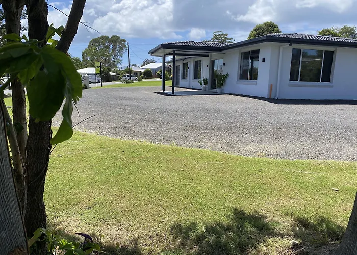 The Seaview Tavern Motel