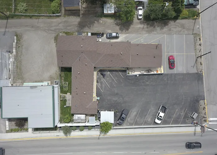 Creston Valley Motel