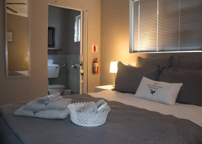 The Vintage Crane Guest House