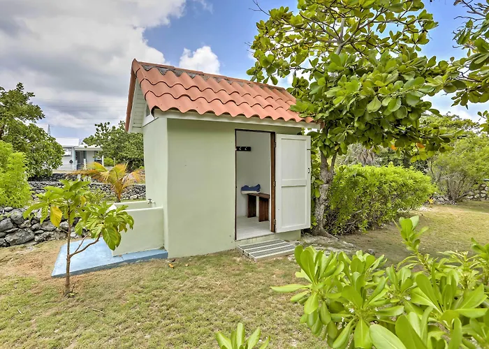 Lovely 'Sea Dreams Villa' W/ Private Beach & Deck!