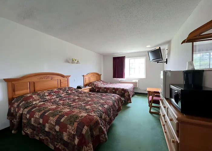 Red Bud Country Inn