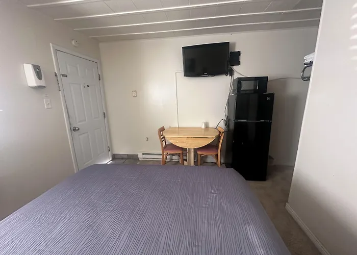 Grand Central Motel