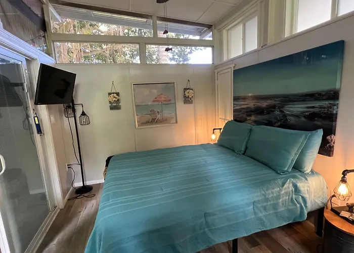 Banyan Bungalow