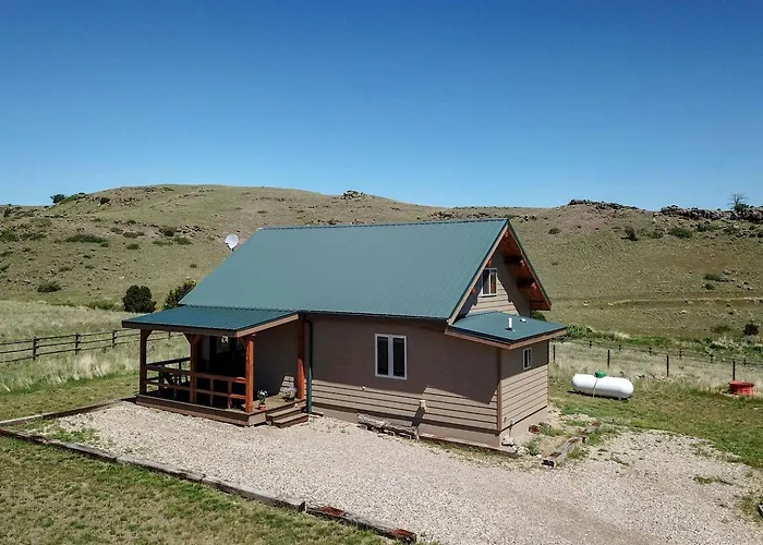 Adorable Montana Mountain Cabin With Scenic Views, Near Virginia City & Nevada City, Mt